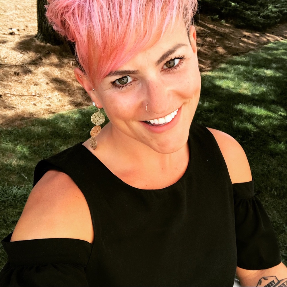 Meet your Posher, Staci